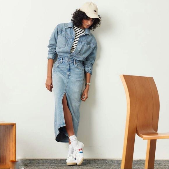 Levi's Premium Denim Midi Shirt Dress Size 25 Snap Button Long Sleeve Slit Nwt - Picture 1 of 13